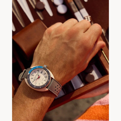 Bulova Snorkel Great White Shark Mens Watch 98B449